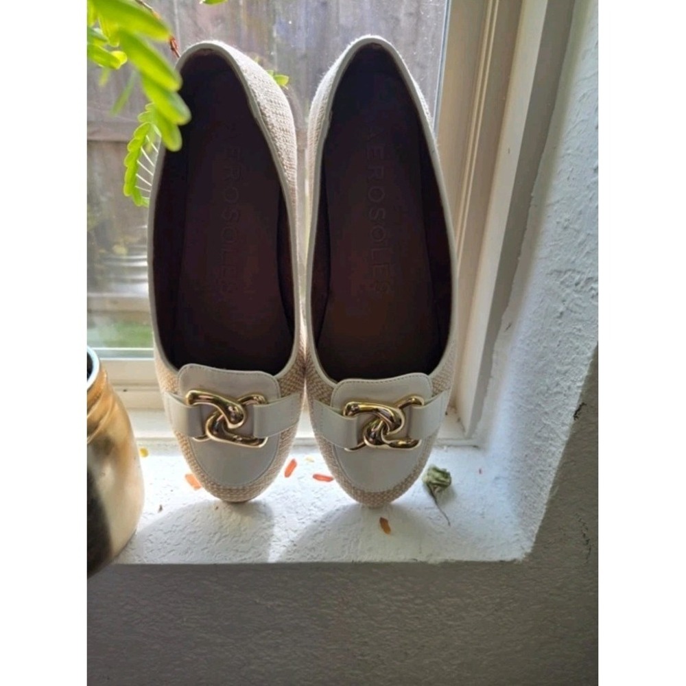 Woman's Flats Aerosoles Bell Ballet Flat